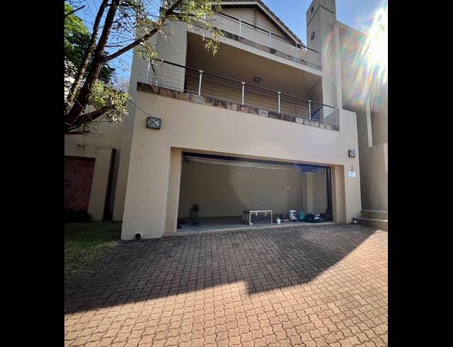 3 BEDROOM HOUSE TO LET IN SONHEUWEL EXT 1